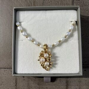 Gold Bead And Pearl Vintage 14KT Necklace With Gold Pearl Pendent